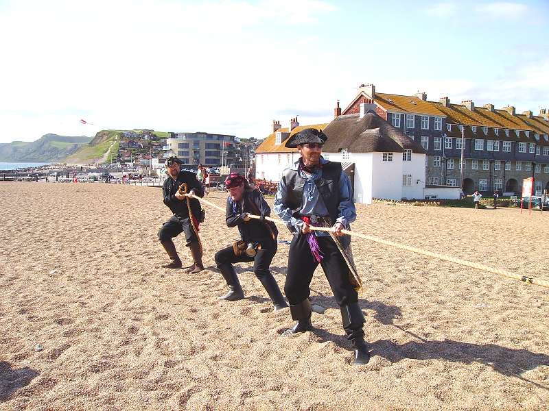 Pirates O' War - Tug of War